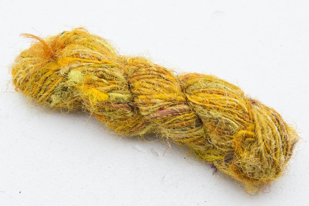 recycled sari silk yarn